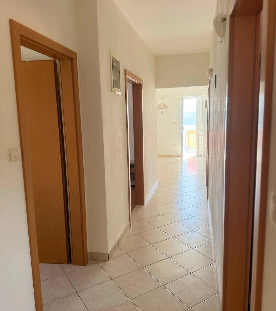 Villa Stasja Brsec Apartment